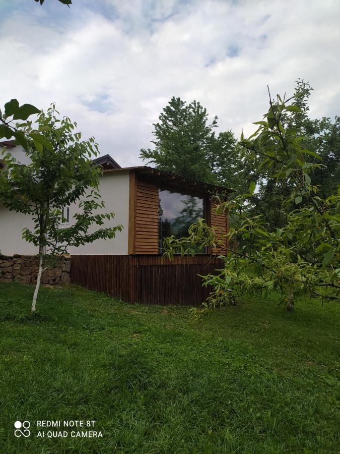 Lenilenii Bungalows Jajce Ngoại thất bức ảnh